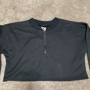 Black crop top sweater zip up